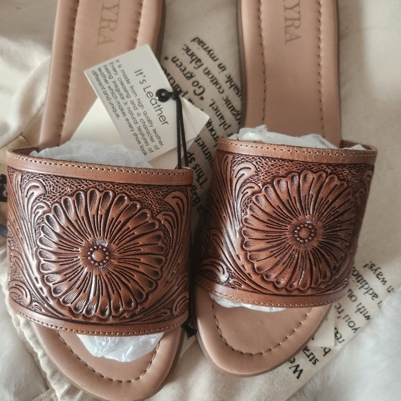 Myra Bag Shoes - Myra Tooled Slide